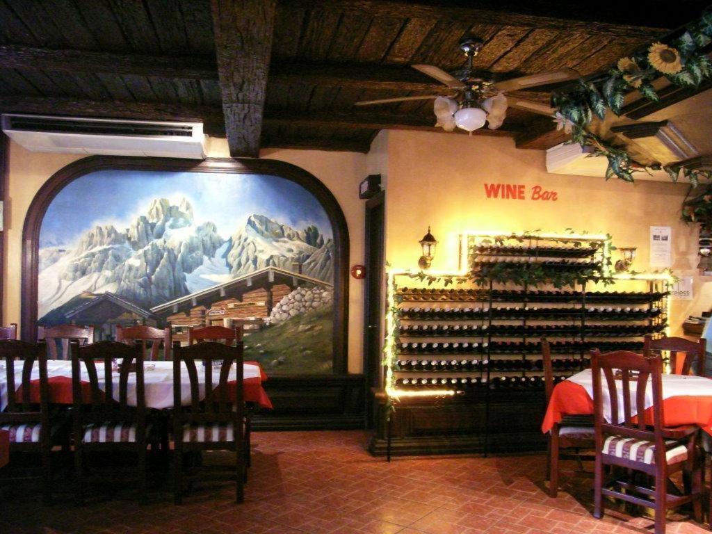 Swiss Chalet Angeles Esterno foto