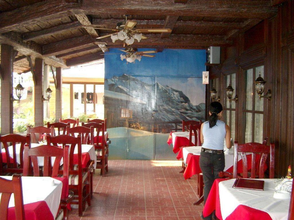 Swiss Chalet Angeles Esterno foto
